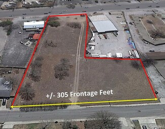 800 North St, Kerrville, TX 78028
