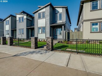 7851 SE Vermont St, Hillsboro, OR 97123