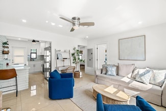 217 NE 11th St Unit B, Delray Beach, FL 33444