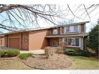 5850 Oxford St N, Saint Paul, MN 55126