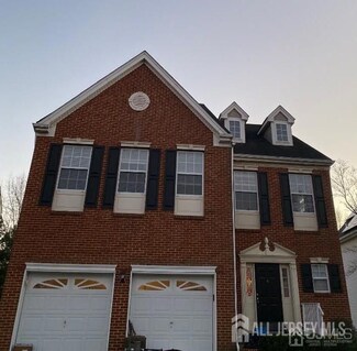 33 Marion Dr, Plainsboro, NJ 08536