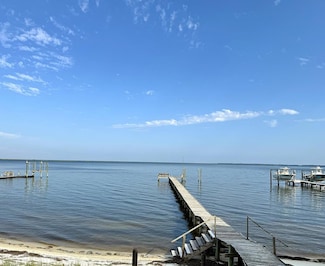 2234 Highway 98 E, Carrabelle, FL 32322