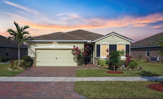 10568 SW Cambria Ln, Port Saint Lucie, FL 34987