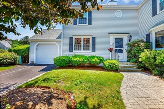 22 Fairway Cir, Natick, MA 01760