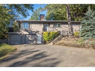 6415 SW Huber St, Portland, OR 97219