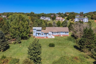 3 High Meadow Dr, Lexington, VA 24450