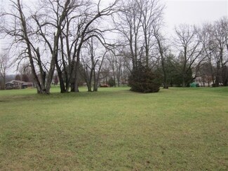 1650 Larchmont Rd, Davis, IL 61019