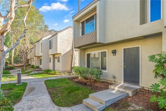 5825 E Creekside Ave Unit 10, Orange, CA 92869