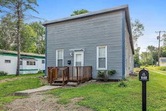 204 N West St, Attica, IN 47918