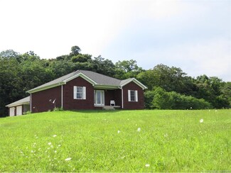 12159 Sunset Strip Rd SE, Laconia, IN 47135