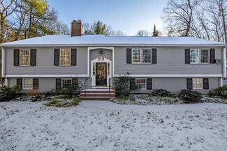 657 Westford St, Carlisle, MA 01741