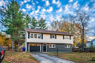 6 Ricky Dr, Hudson, NH 03051