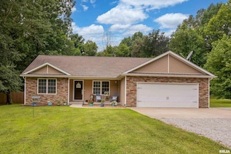 812 Whitecotton Dr, Carterville, IL 62918
