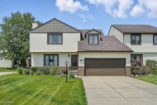 39 Tudor Ln, Kent, OH 44240