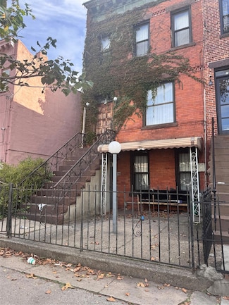 131 Milford St, Brooklyn, NY 11208