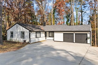 1018 Fellsridge Ct, Stone Mountain, GA 30083