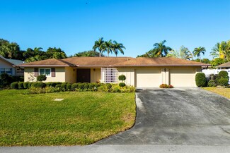 9731 Heather Cir W, Palm Beach Gardens, FL 33410