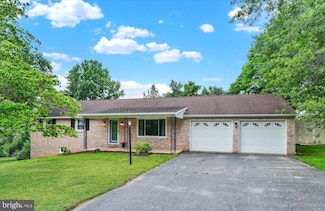 266 Kirsta Ln, Dallastown, PA 17313