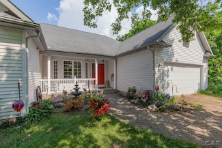 15858 Lelah Ln, Addison, MI 49220