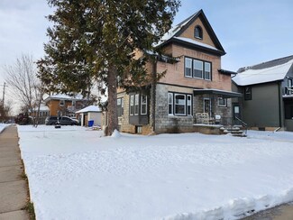 303 Doty St, Kaukauna, WI 54130