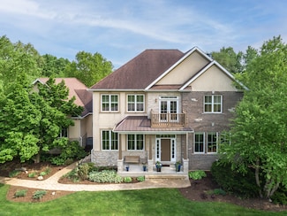 660 Birch Hollow Dr, Antioch, IL 60002