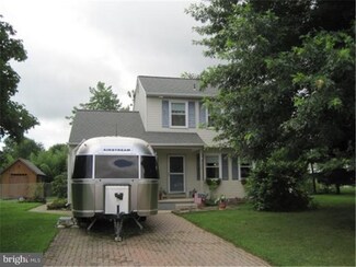 396 Megan Dr, Mickleton, NJ 08056
