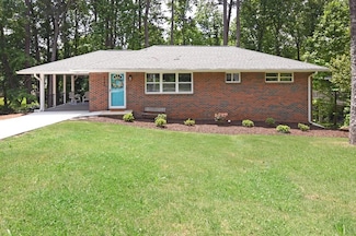 1140 Starline Dr SE, Smyrna, GA 30080