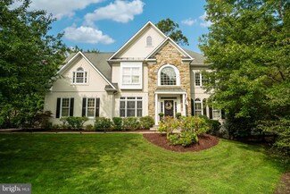 12112 Walnut Branch Rd, Reston, VA 20194