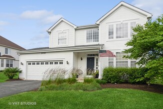 2021 Raintree Rd, Yorkville, IL 60560