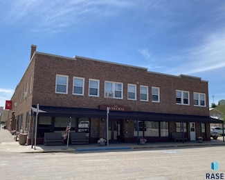 101 Center Ave, Philip, SD 57567