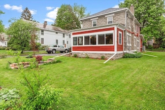 115 Jefferson Ave, Bennington, VT 05201