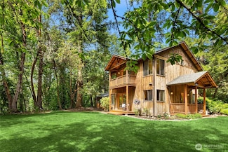 14427 Silven Ave NE, Bainbridge Island, WA 98110