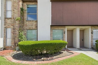 17230 Imperial Valley Dr Unit 70, Houston, TX 77060