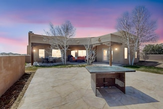 22 Calle Capulin, Santa Fe, NM 87507
