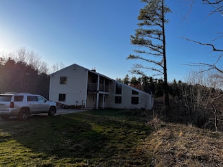 133 Stratham Heights Rd, Stratham, NH 03885