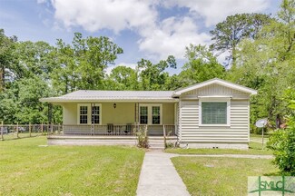 2614 13th St, Savannah, GA 31408