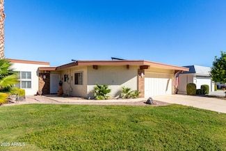 10544 W Pineaire Dr, Sun City, AZ 85351