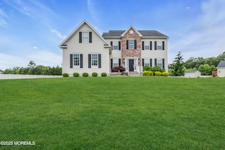 12 Wintergreen Ct, Jackson, NJ 08527