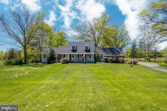71 Harlingen Rd, Belle Mead, NJ 08502