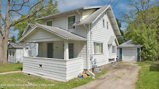 1023 Bement St, Lansing, MI 48912