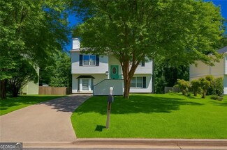 5250 Forest Downs Ln, Atlanta, GA 30349