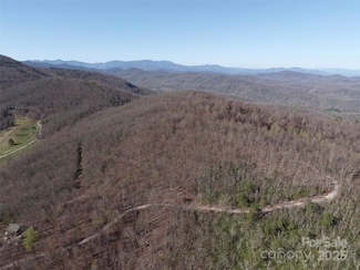 58 Misty Dawn Cove, Hendersonville, NC 28792