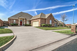 10339 Veneto Cir, Oklahoma City, OK 73120
