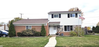 23609 Thornton St, Clinton Township, MI 48035