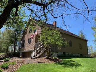 5537 Crossett Rd, Elbridge, NY 13060