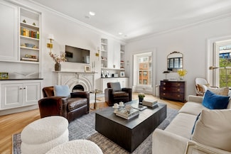 129 Beacon St Unit PH, Boston, MA 02116