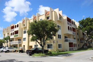 7705 Camino Real Unit B-215, Miami, FL 33143