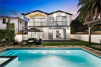 535 N Sierra Bonita Ave, Los Angeles, CA 90036