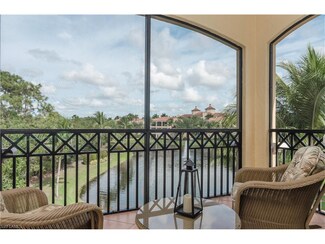 2659 Bolero Dr Unit 11-3, Naples, FL 34109