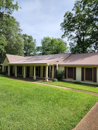 1446 Ridge Rd, Yazoo City, MS 39194